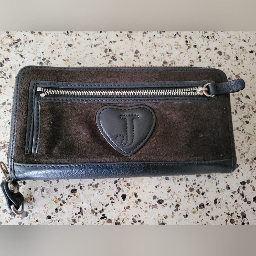 Juicy Couture Wallet - Picture 2 of 9